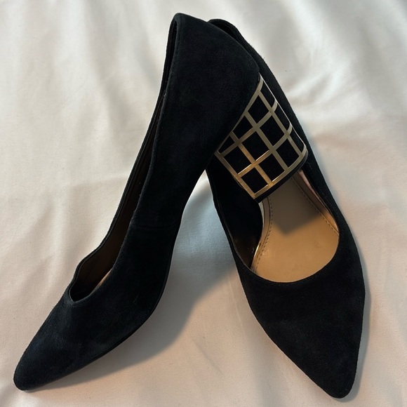 BRIAN ATWOOD Karina pumps black suede shoes
gold tone caged block heels size 7.5 - Picture 3 of 15